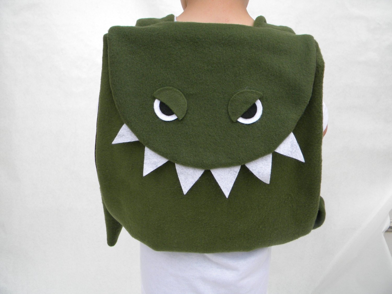 Dinosaur Backpack Buddie (image)